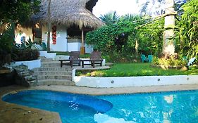 Hierba Buena Eco Hostel
